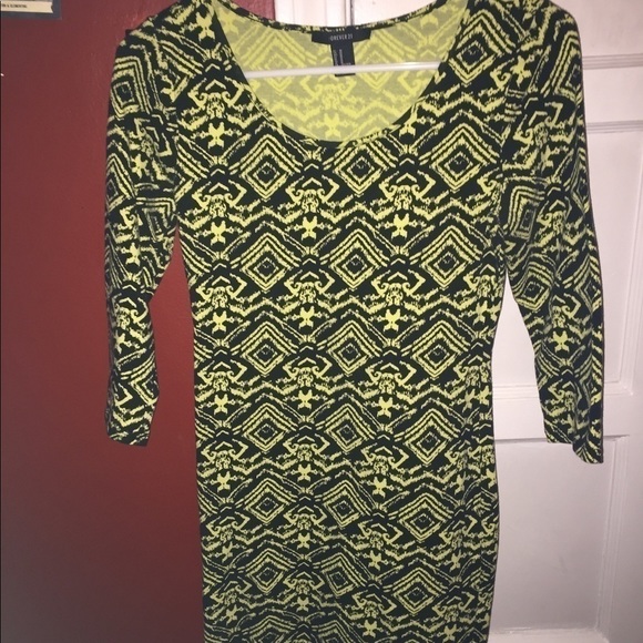 Forever 21 Dresses & Skirts - Forever 21 𝅺Brand Long Sleeve Bodycon Dress